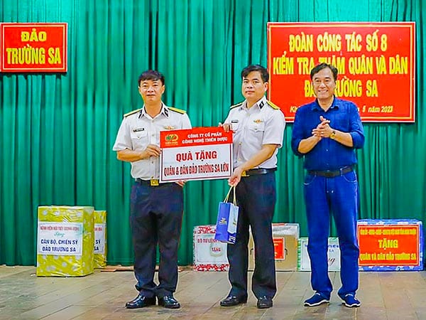 Năm thứ 2 Bách Niên An đồng hành cùng Quân và Dân đảo Trường Sa Lớn